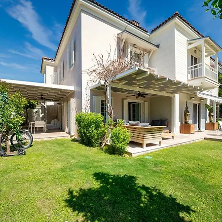 Portville 66 Luxurious In Portville Gocek Вилла *